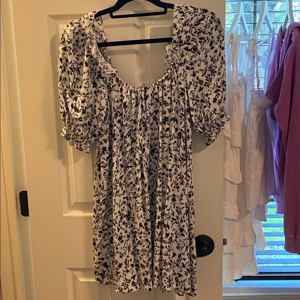 The Impeccable Pig Dress Grey Floral